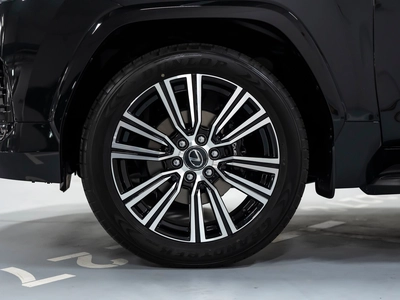 Lexus LX 600, Iv - 8