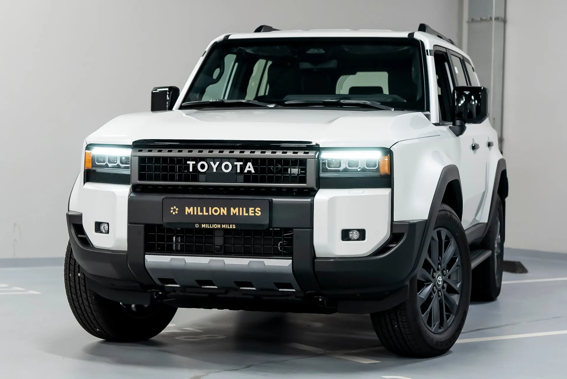 Toyota Land Cruiser Prado — 7
