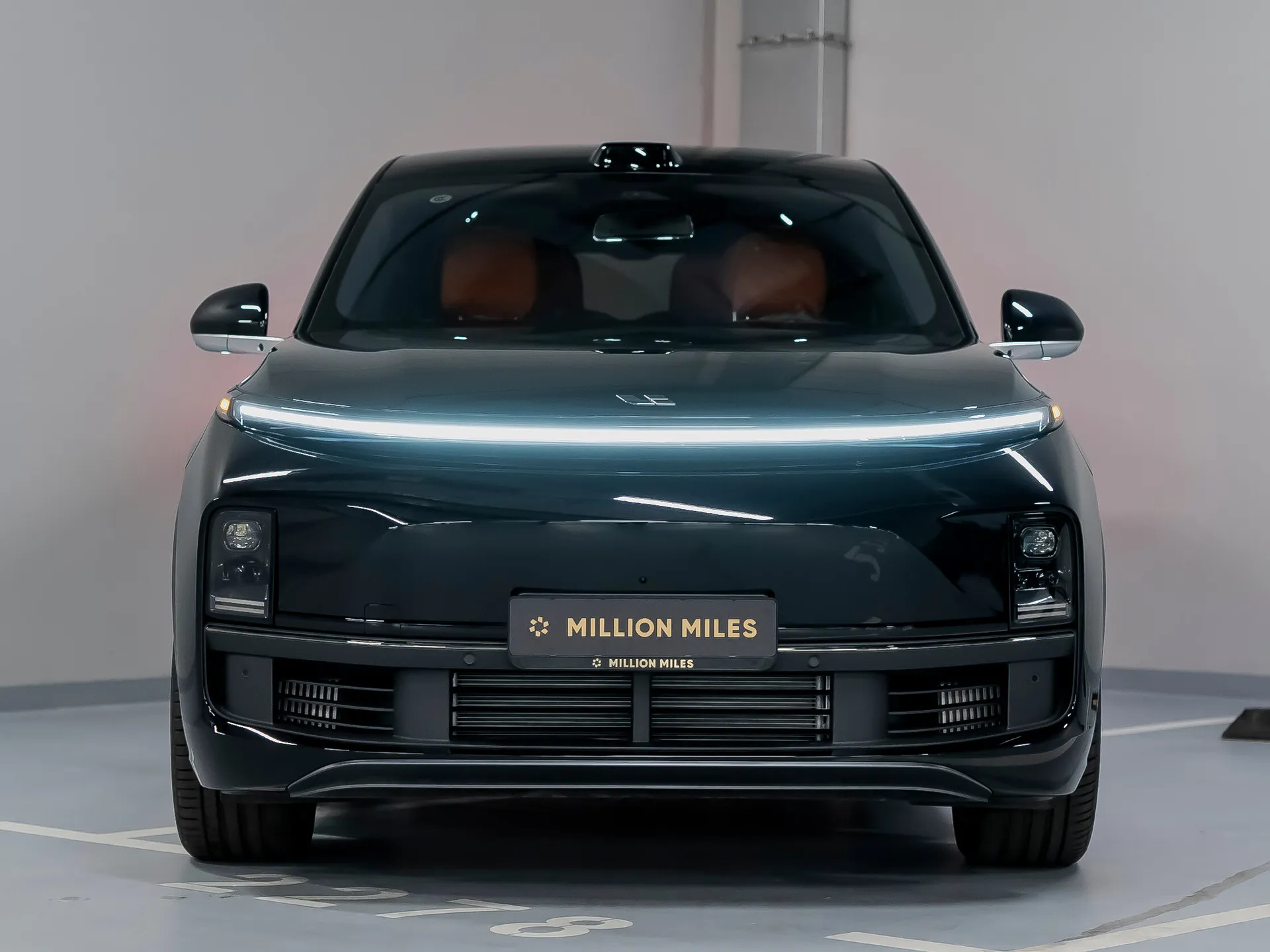 Lixiang L9 - Просмотр 1