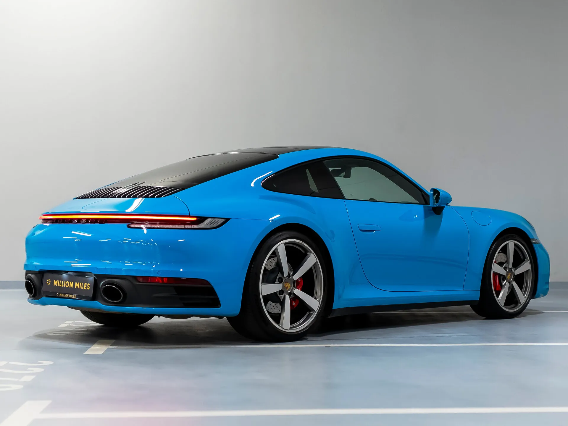 Porsche 911, Viii (992) — 5