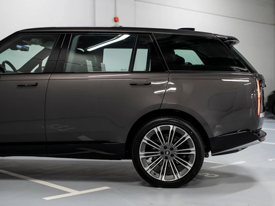 Land Rover Range Rover Long, V - 8
