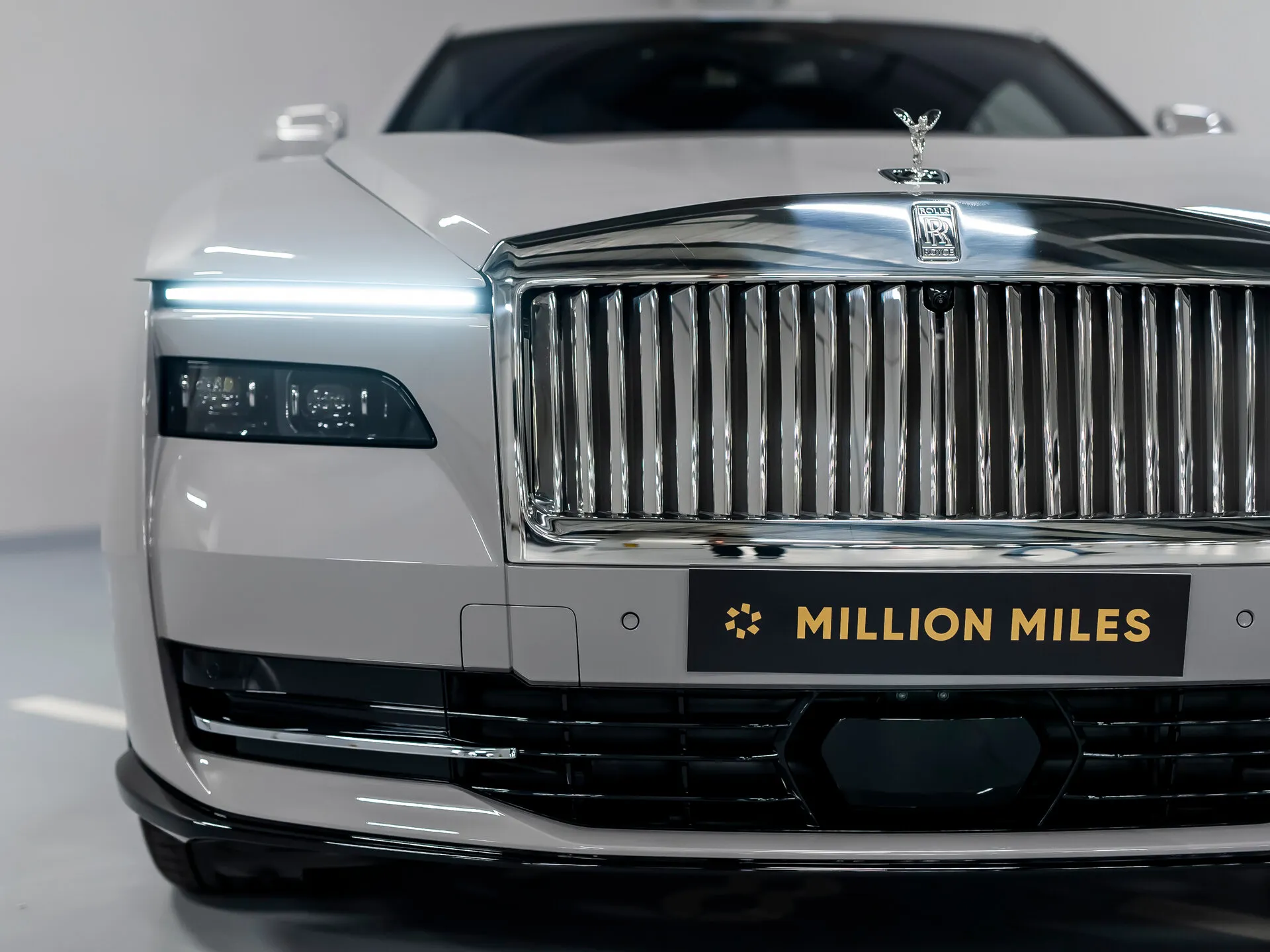 Rolls-Royce Spectre — 3