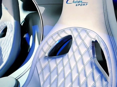 Bugatti Chiron, I - 8