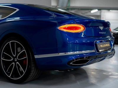 Bentley Continental GT, III - 10