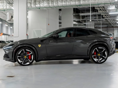 Ferrari Purosangue, I - 6