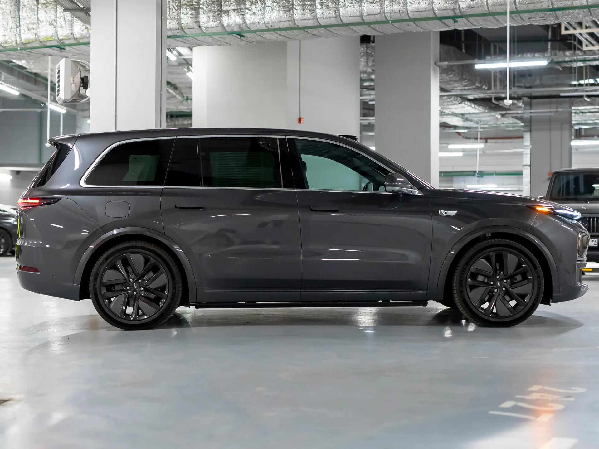 Li Auto (Lixiang) L9 — 7