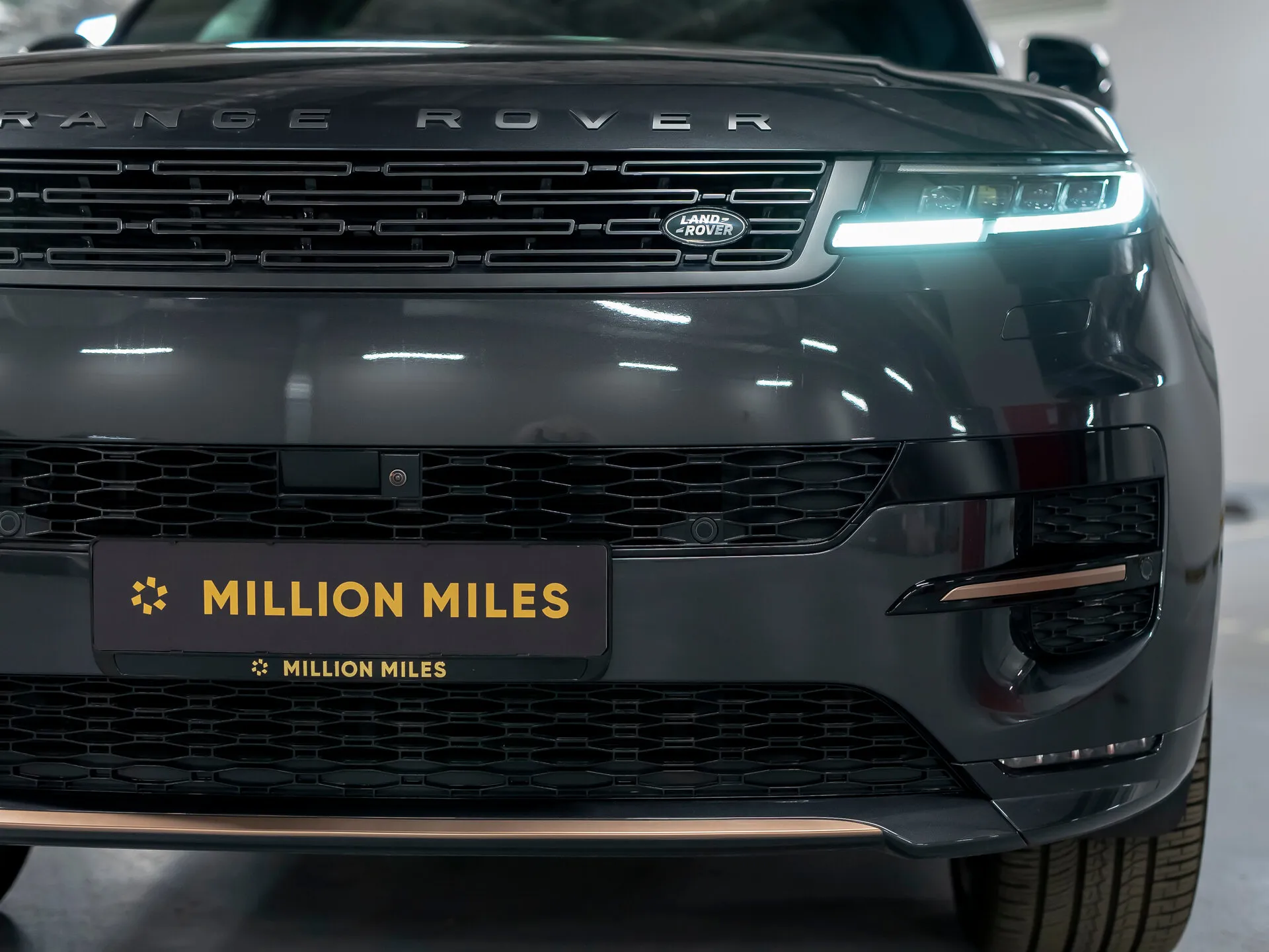 Land Rover Range Rover Sport — 4
