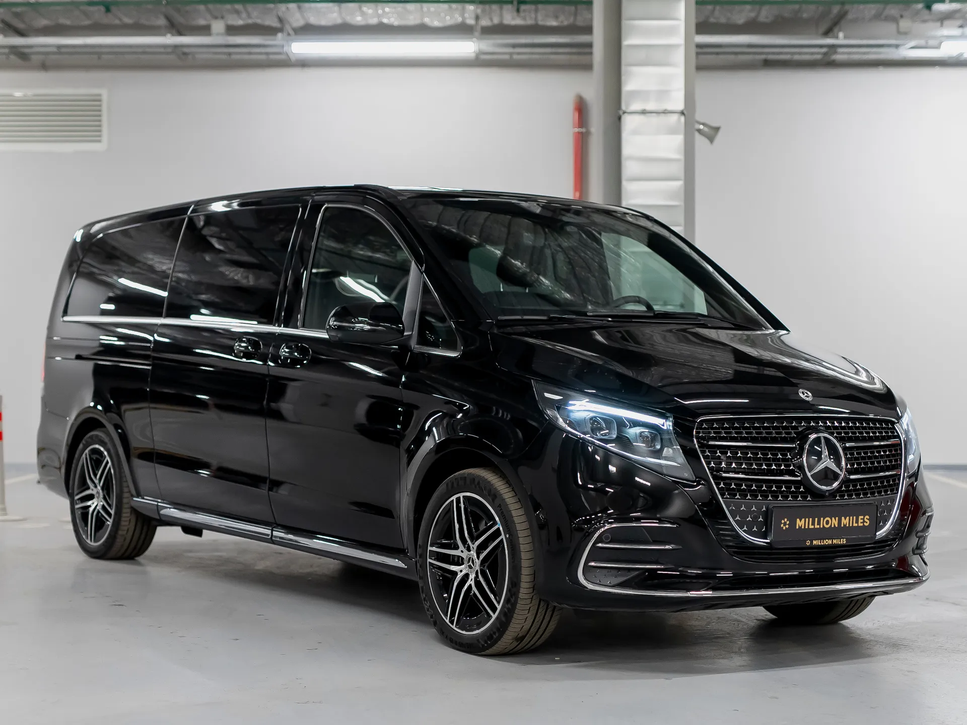 Mercedes-Benz V-Класс - Просмотр 1