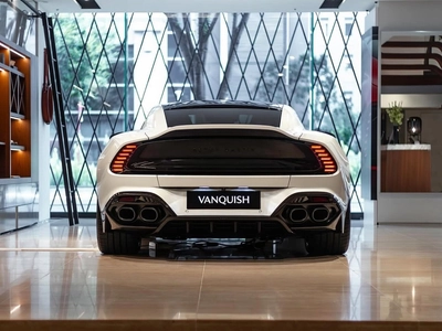 Aston Martin Vanquish, III - 6