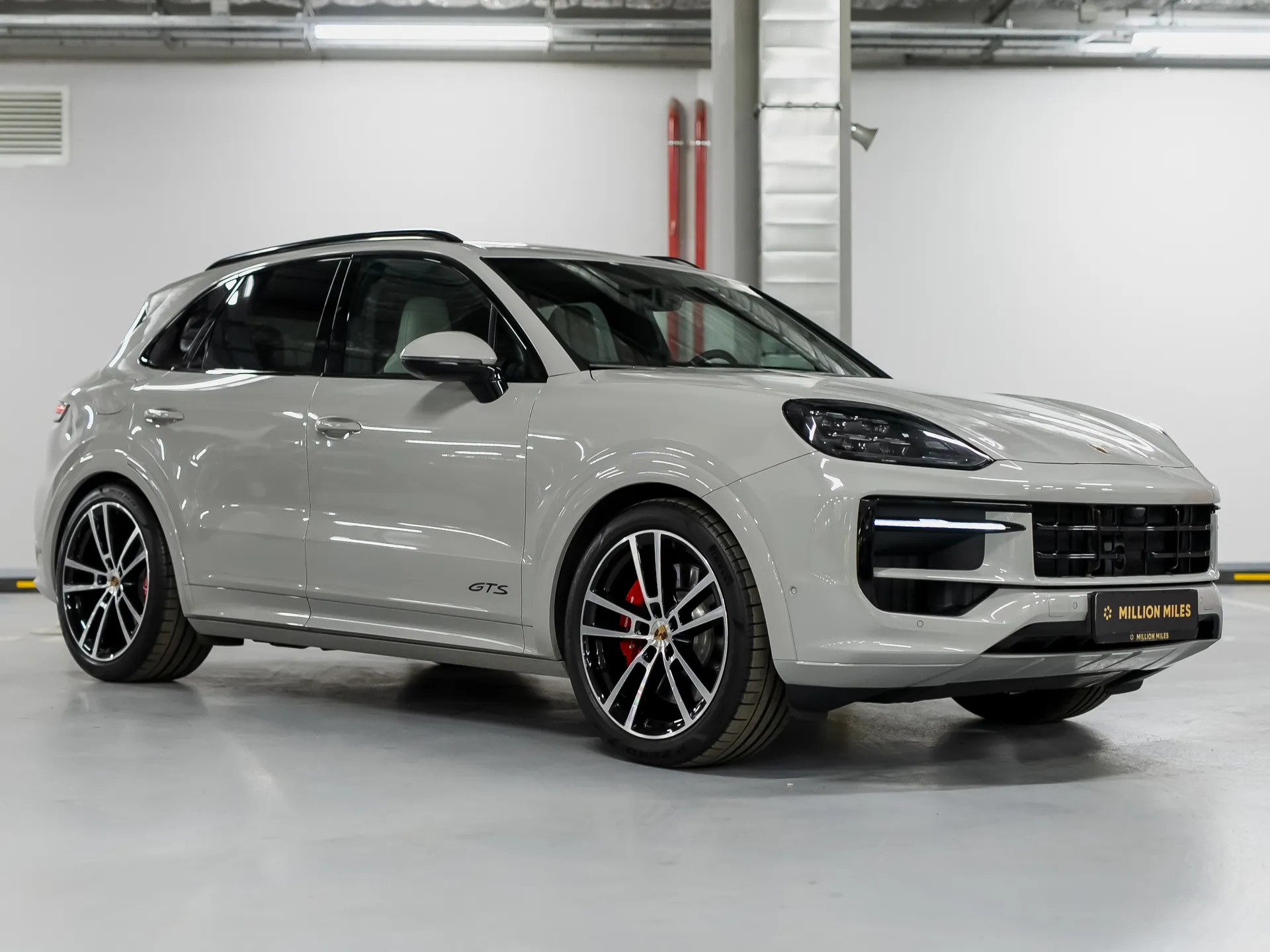 Porsche Cayenne - Просмотр 1