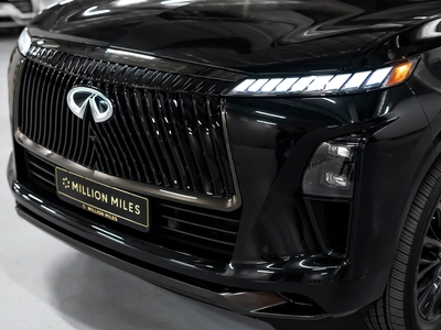 Infiniti QX80, Ii - 3