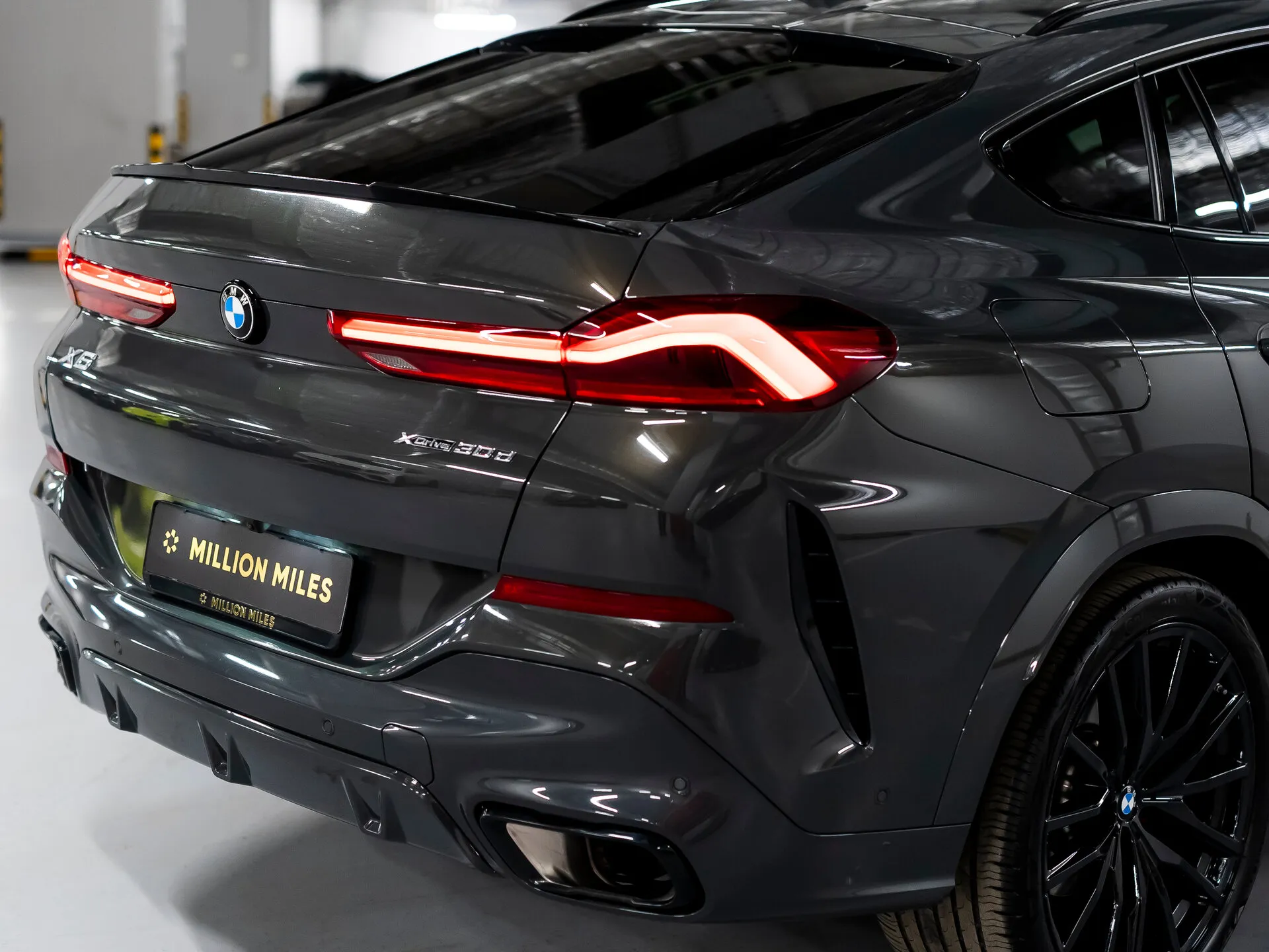 BMW X6 — 7