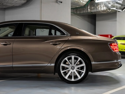 Bentley Flying Spur, Iii - 8