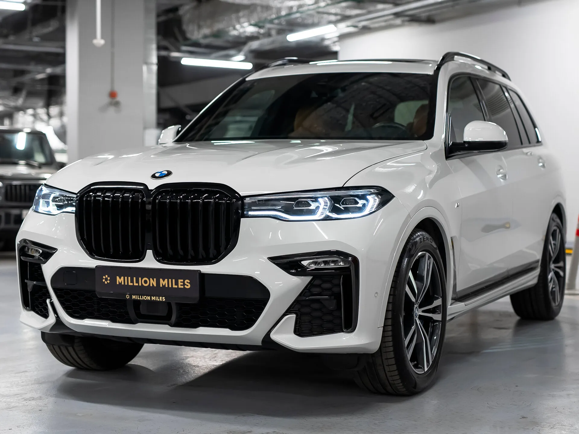 BMW X7 - Просмотр 1