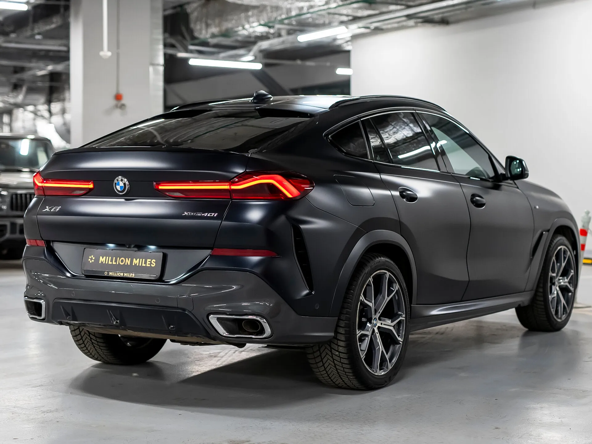 BMW X6 — 8