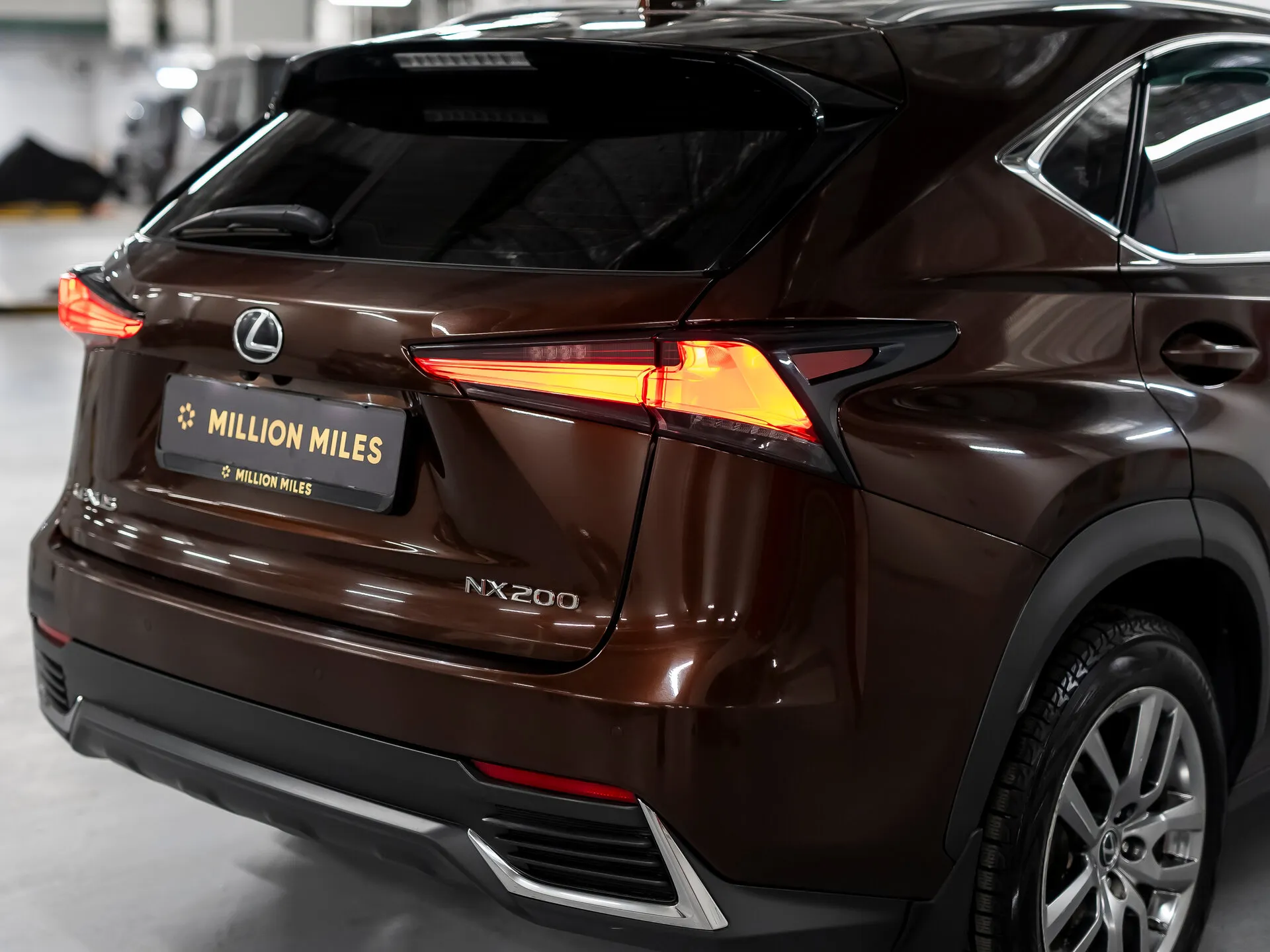 Lexus NX 200, I Рестайлинг — 7