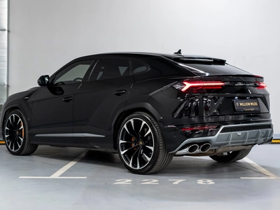 Lamborghini Urus, I - 10