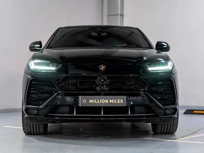 Lamborghini Urus, I - 3