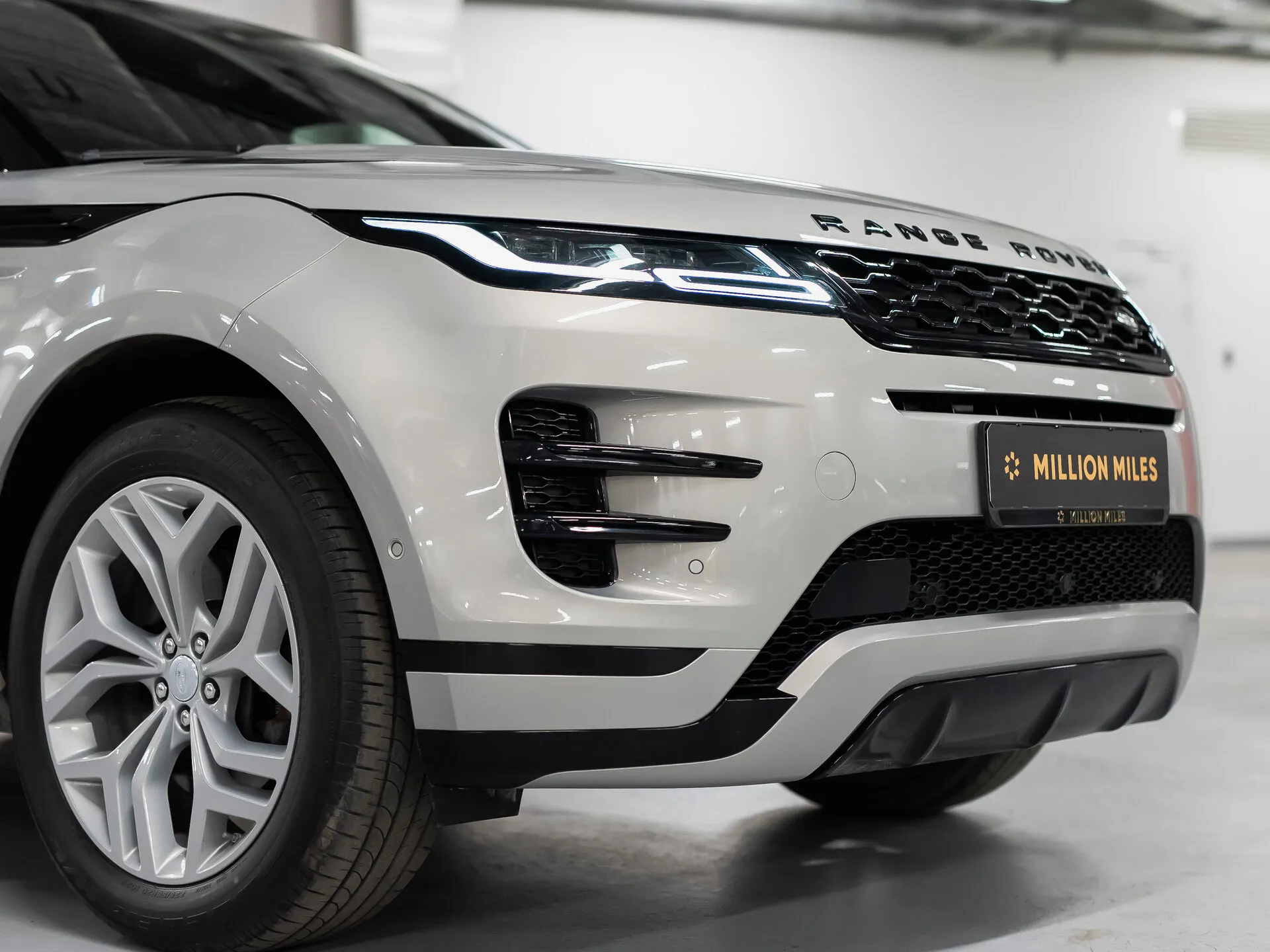 Land Rover Range Rover Evoque, Ii — 2