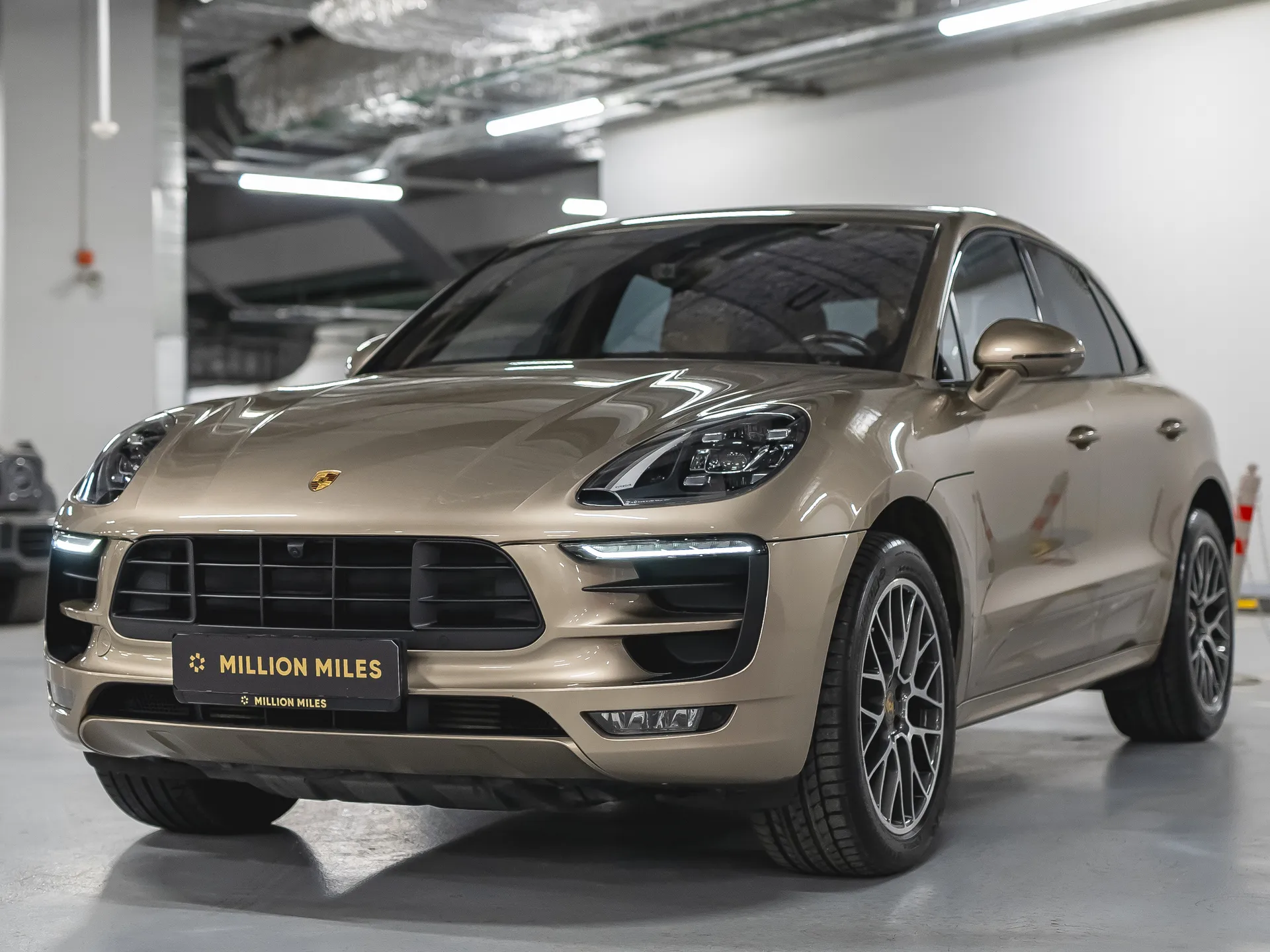 Porsche Macan - Просмотр 1