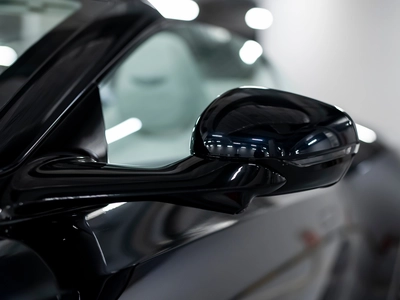 Aston Martin DB12, I - 10