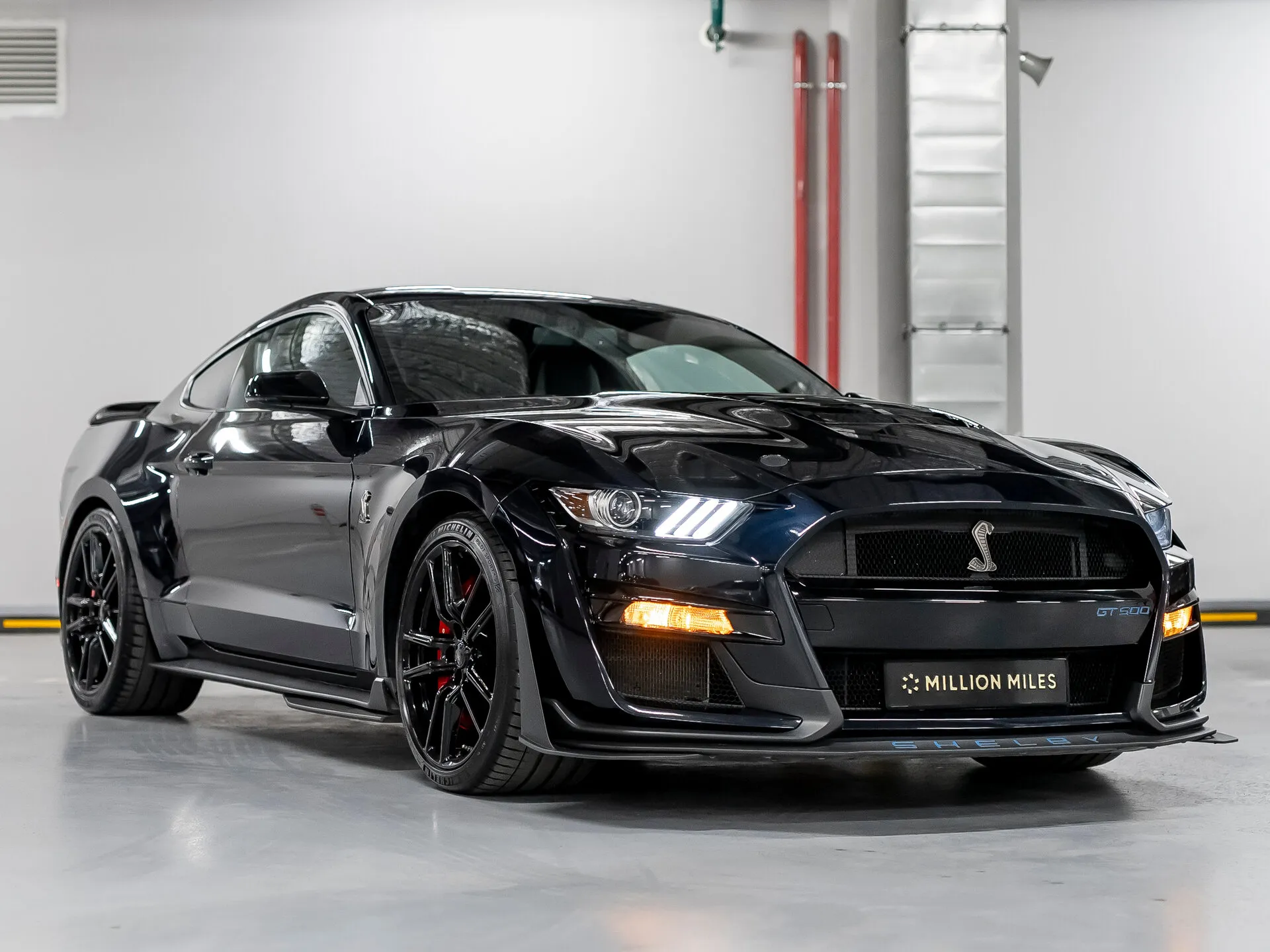 Ford Mustang — 7