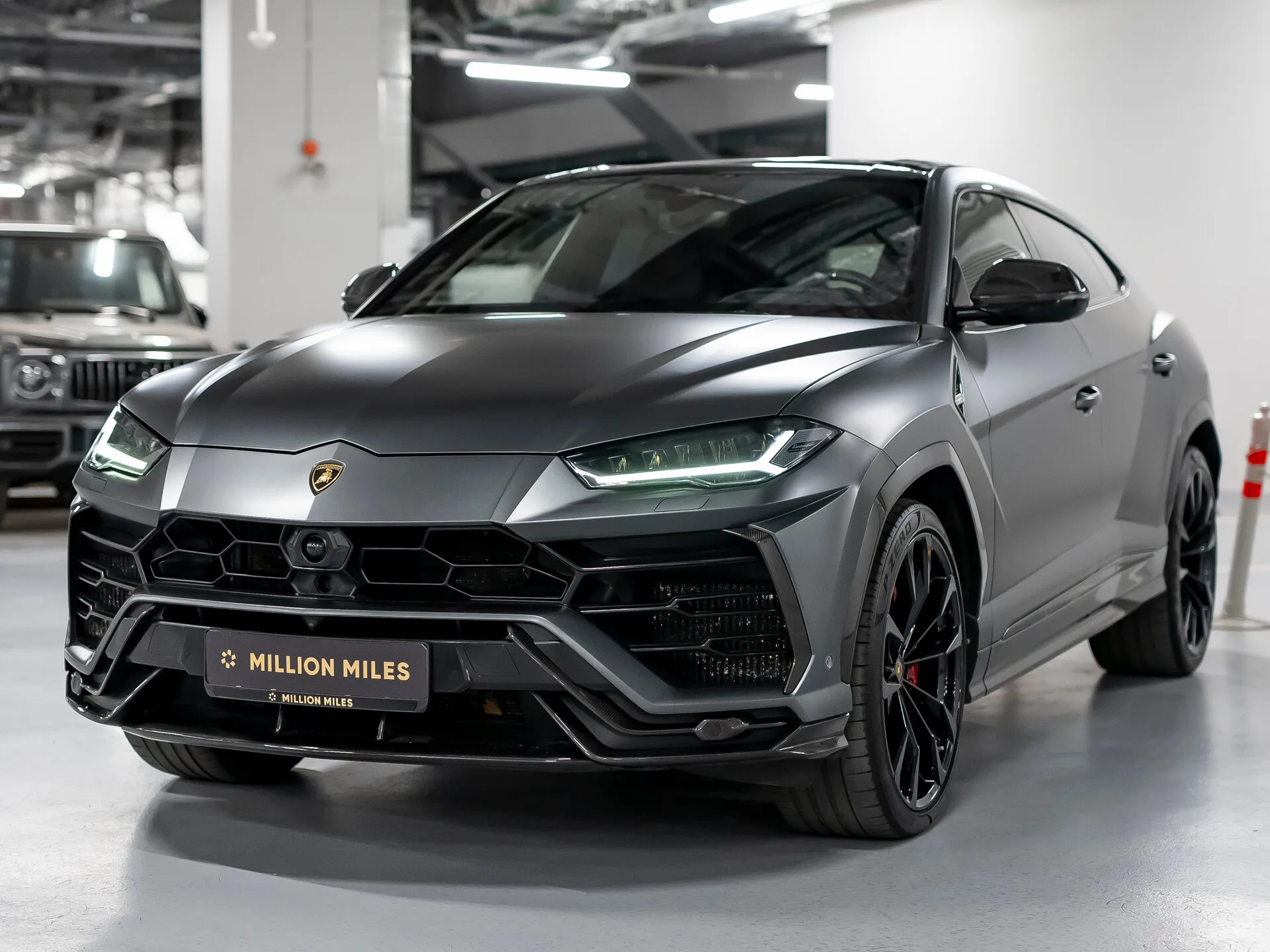 Lamborghini Urus - Просмотр 1