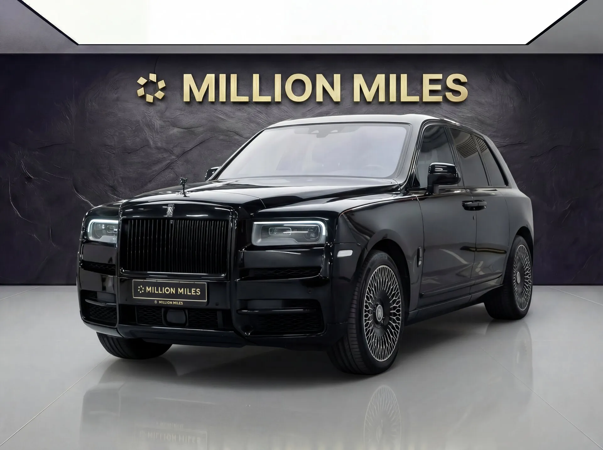Rolls-Royce Cullinan - Просмотр 1