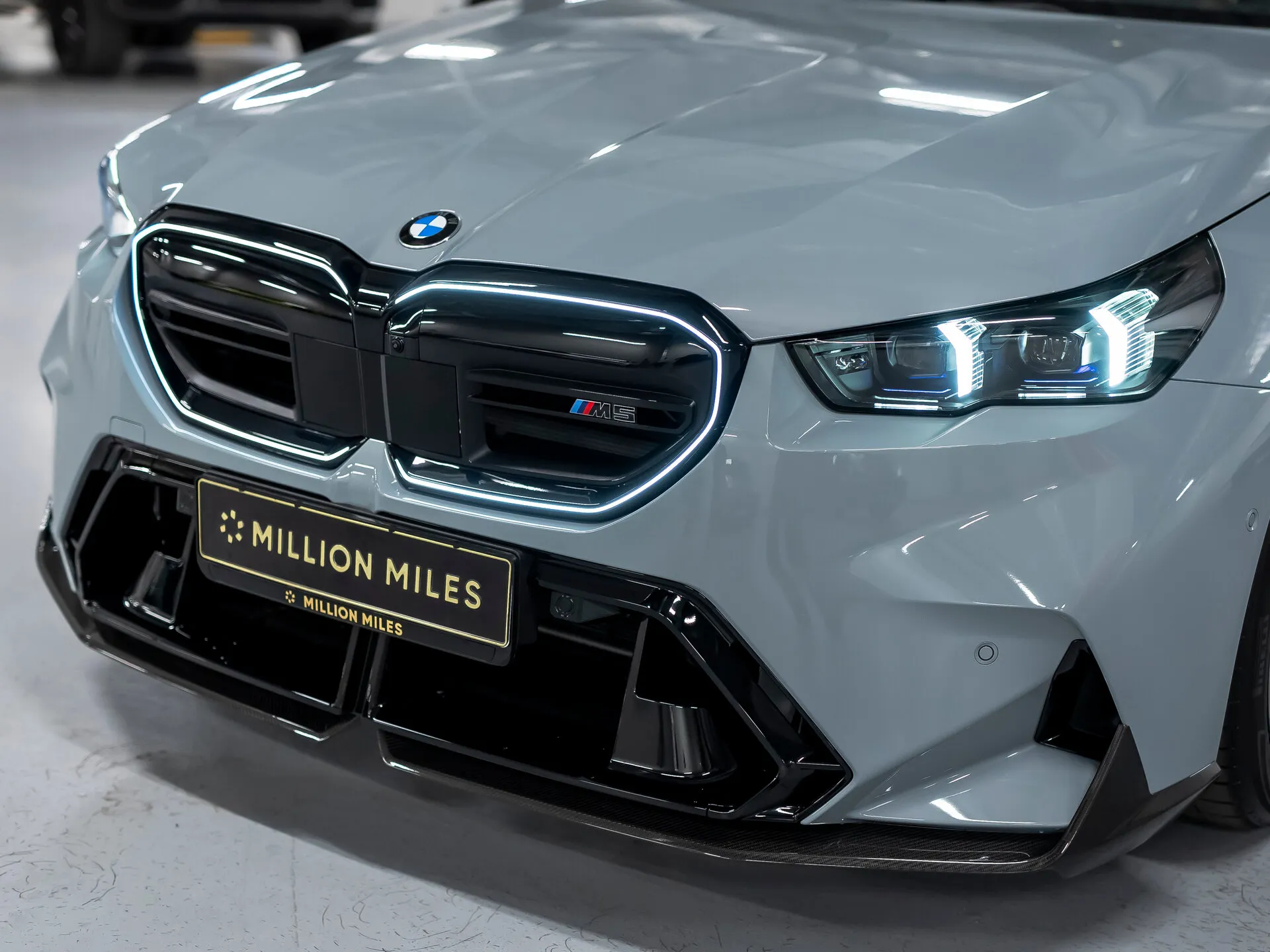 BMW M5 — 2
