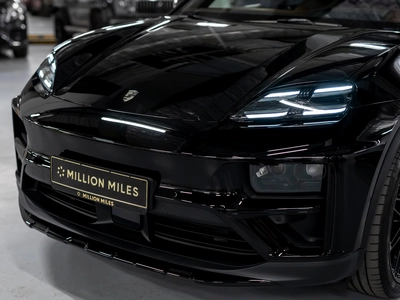 Porsche Macan Turbo, Ii - 4