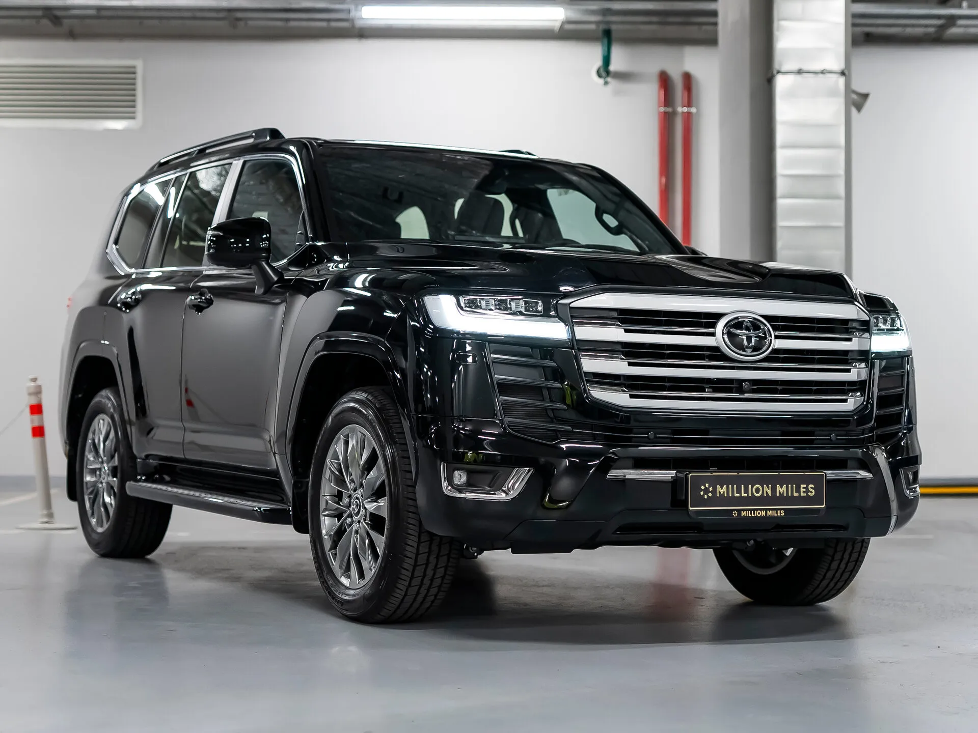 Toyota Land Cruiser, 300 Series — 6