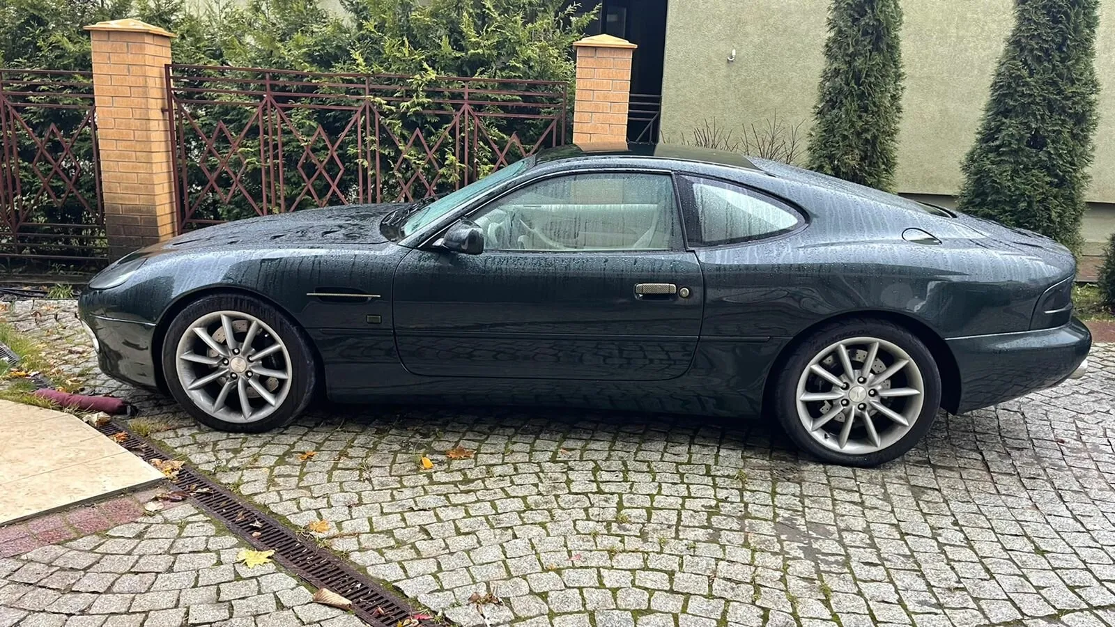 Aston Martin DB7 Vantage — 4