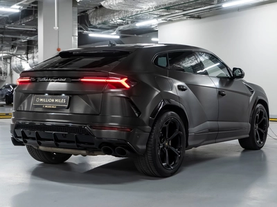 Lamborghini Urus, I - 10