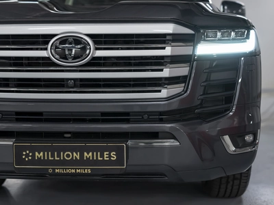 Toyota Land Cruiser, 300 Series - 4