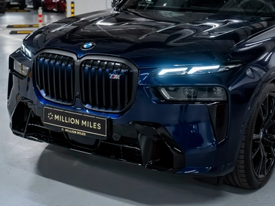 BMW X7 M60I, I (G07) Рестайлинг - 2