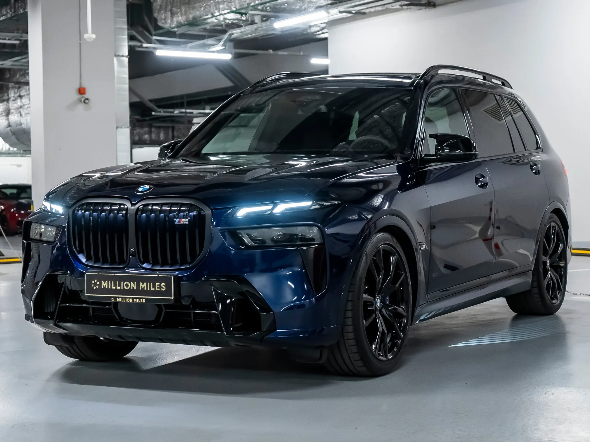 BMW X7 - Просмотр 1