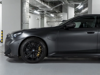 BMW M5, VII (G90) - 3