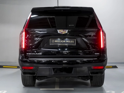 Cadillac Escalade, V - 10