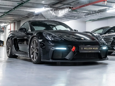 Porsche Cayman GT4, II 718 (982) - 7