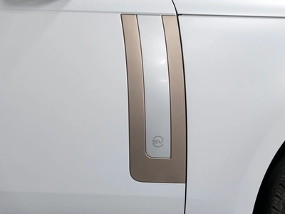 Land Rover Range Rover Long, V - 8