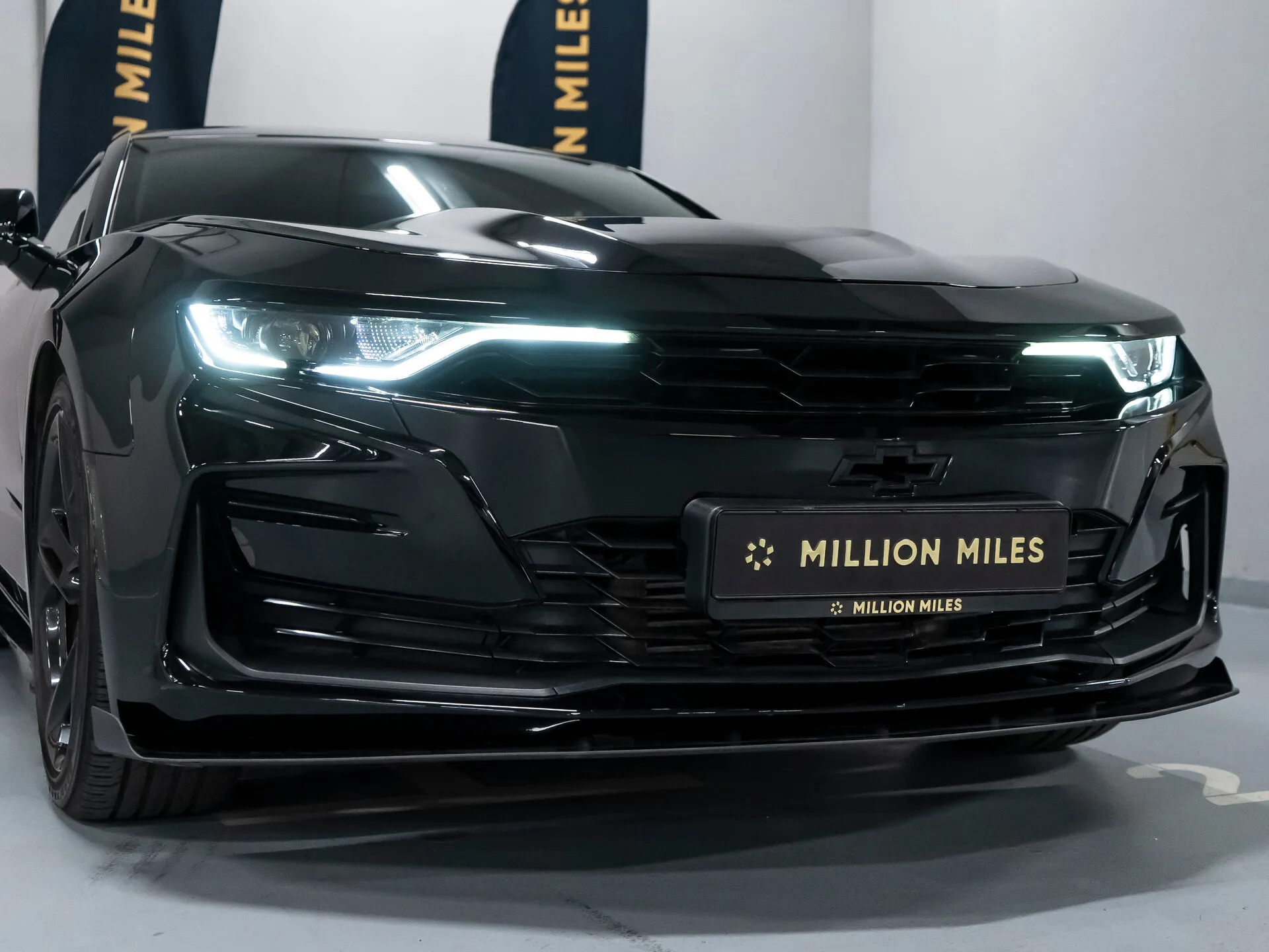 Chevrolet Camaro — 4