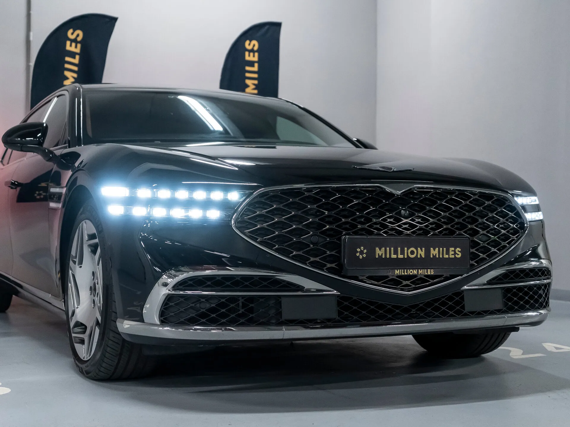 Genesis G90 — 5