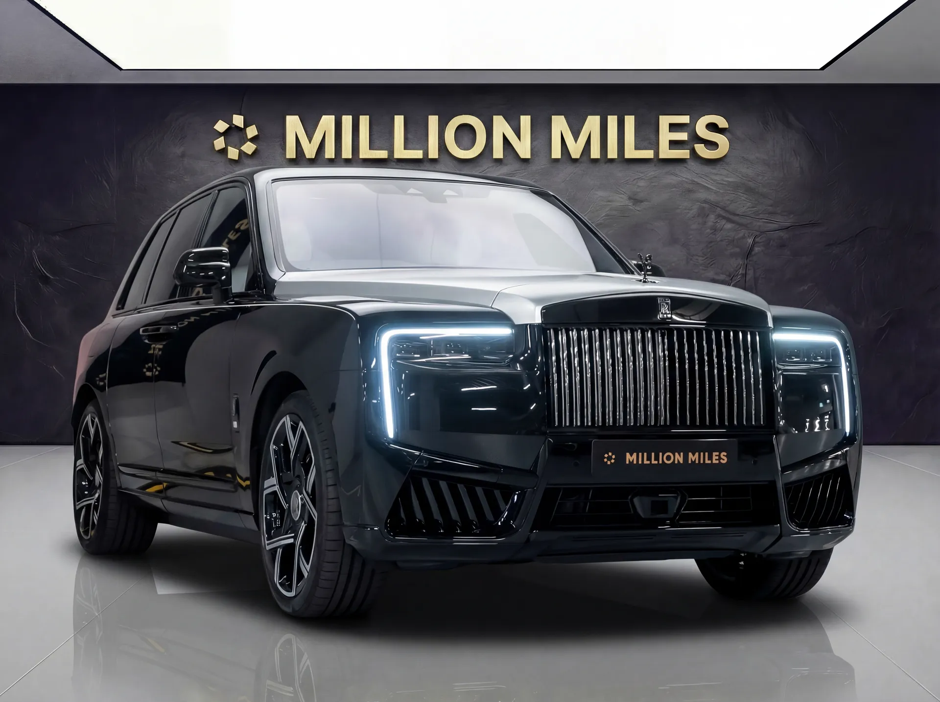 Rolls-Royce Cullinan - Просмотр 1