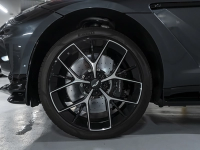 Aston Martin DBX, I - 10