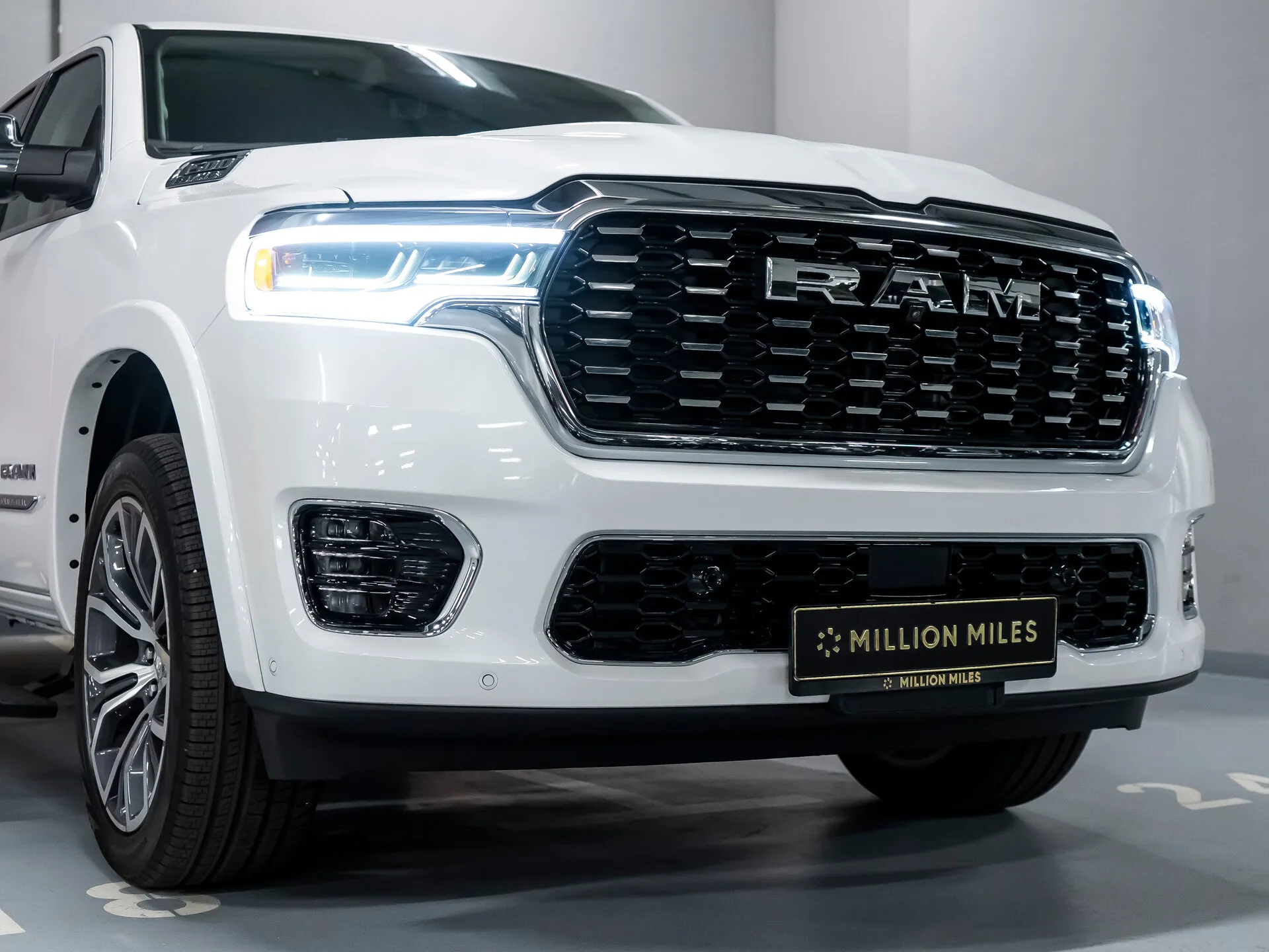 Ram 1500 — 4