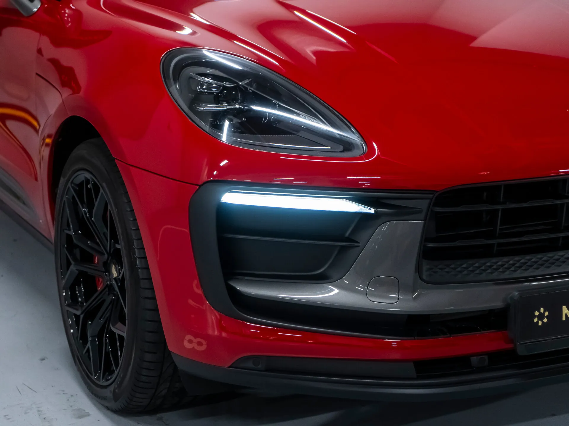 Porsche Macan — 4