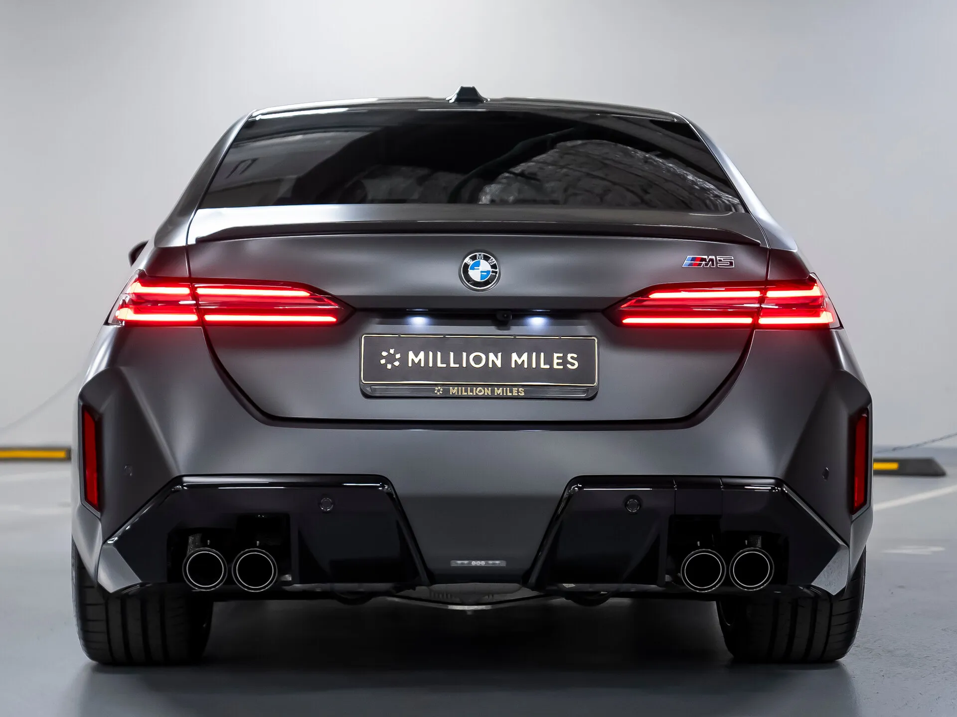 BMW M5 — 7