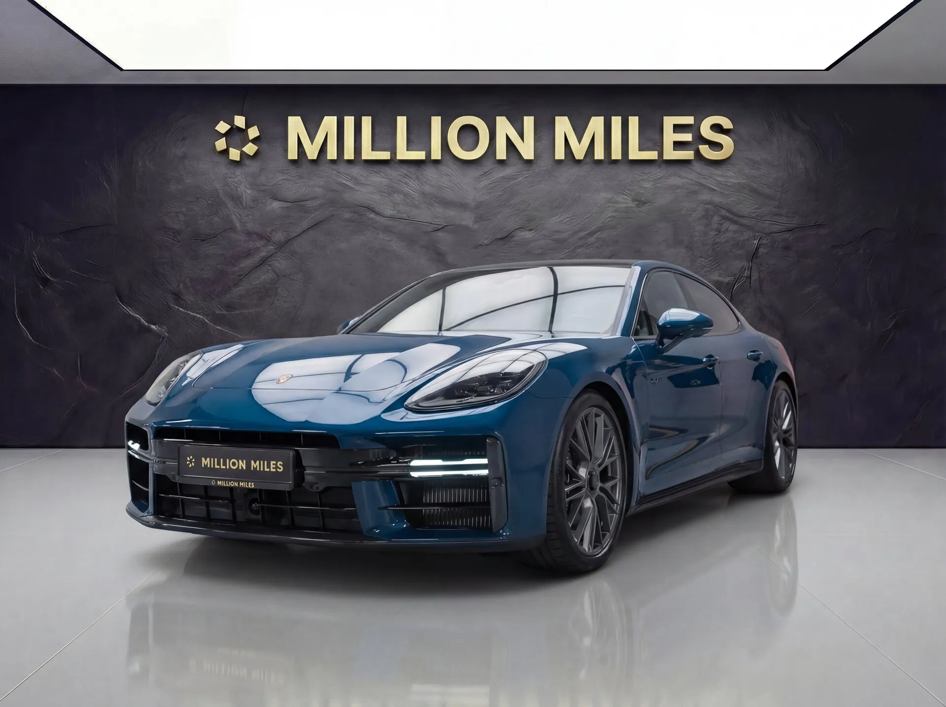 Porsche Panamera - Просмотр 1