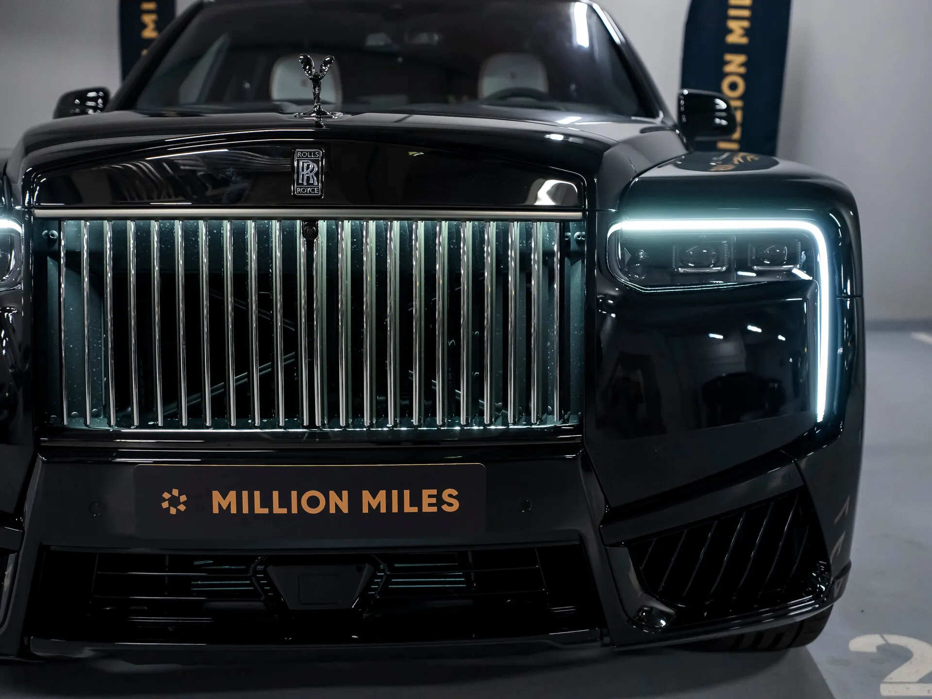 Rolls-Royce Cullinan Black Badge, I Рестайлинг — 4