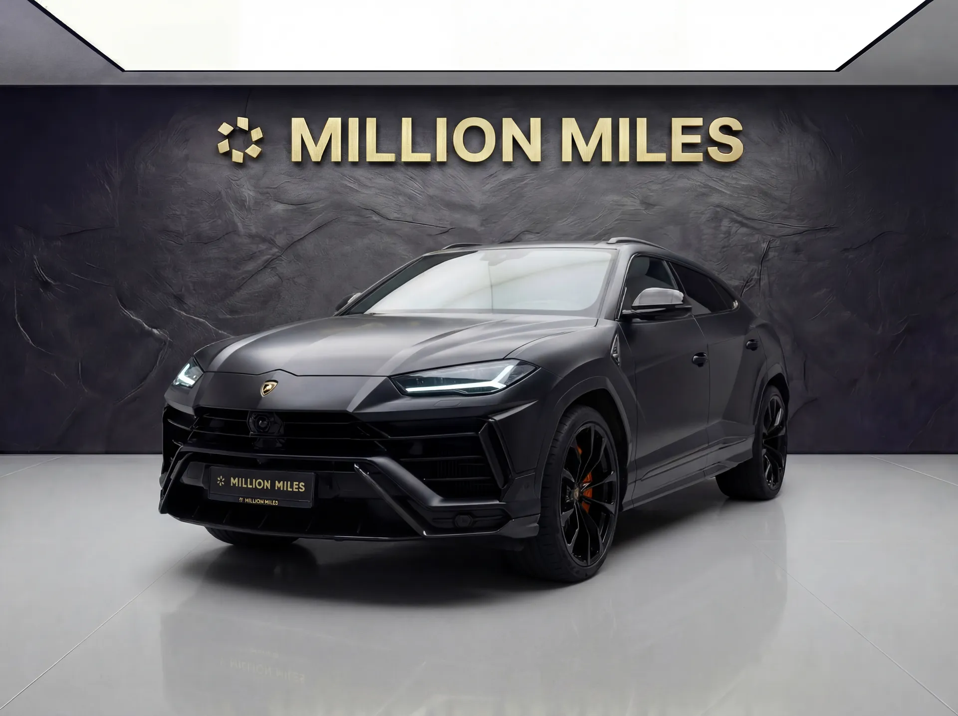 Lamborghini Urus - Просмотр 1